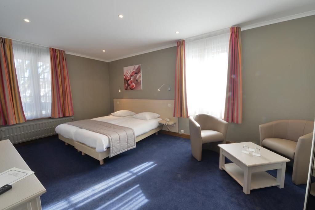 Hotel Des Ardennes Корбион Номер фото