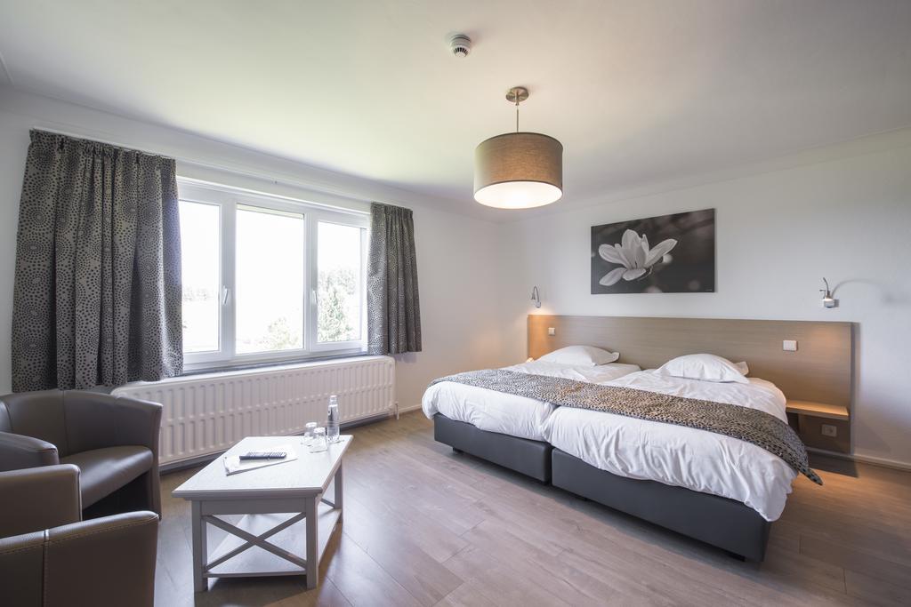 Hotel Des Ardennes Корбион Экстерьер фото