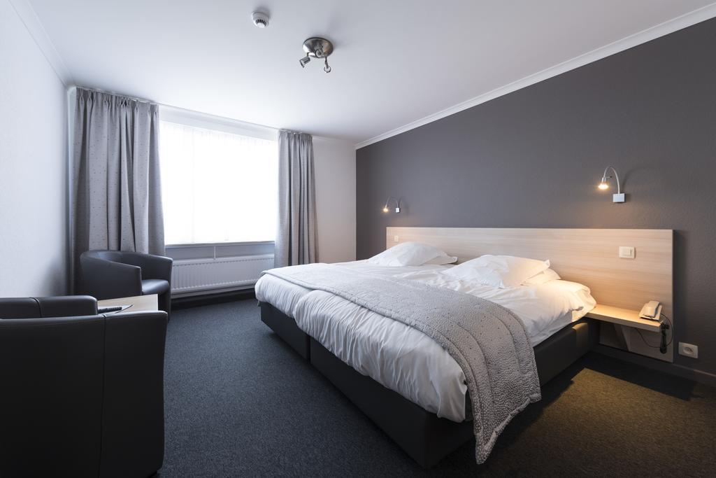 Hotel Des Ardennes Корбион Экстерьер фото